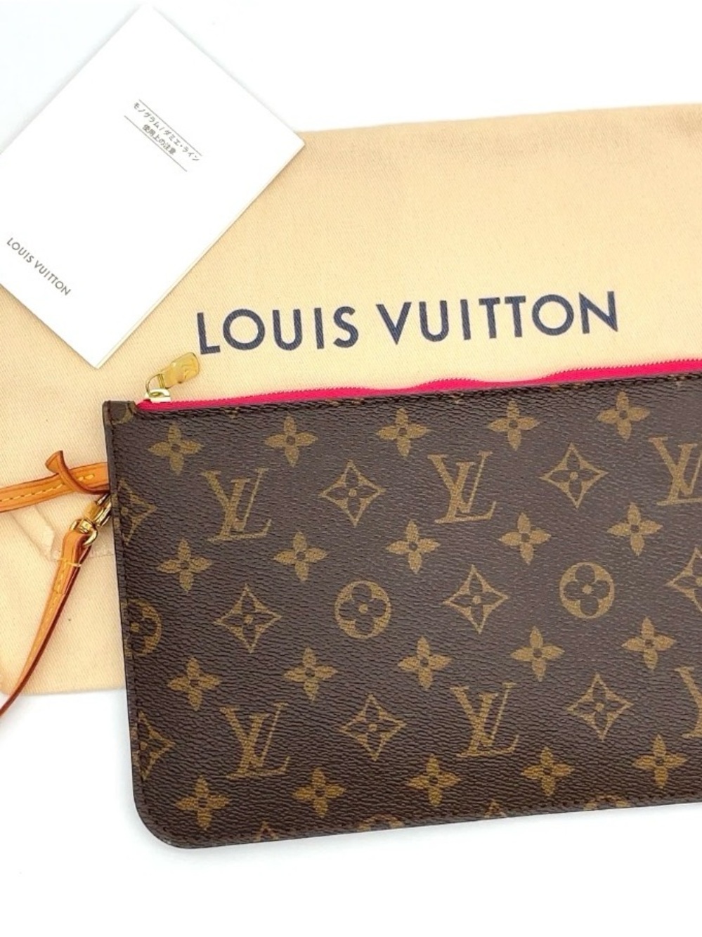 Louis Vuitton Monogram Neverfull Pochette – Fuchsia Pink Interior